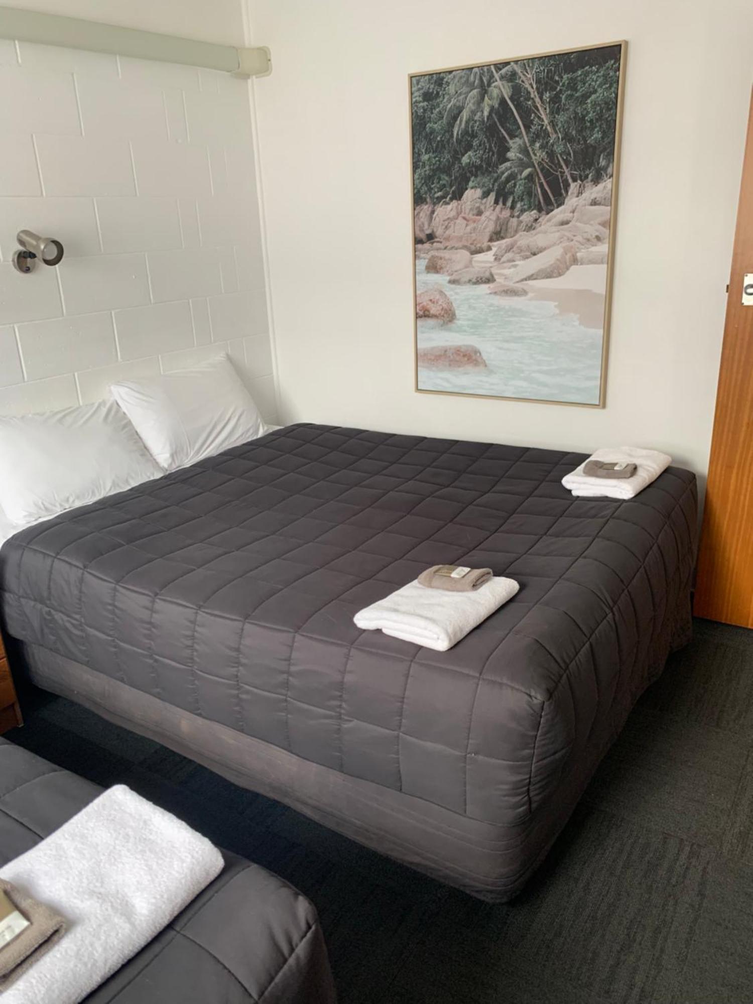 Brooklyne Motel Sanson Eksteriør bilde